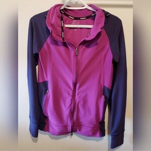 EUC Women’s navy / violet DriFit Nike Jacket, M
